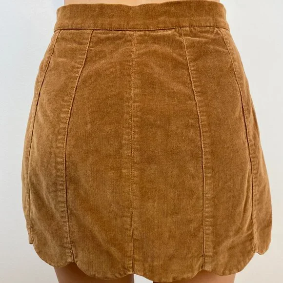Kendall + Kylie Brown Corduroy Scallop Skirt - Picture 3 of 5